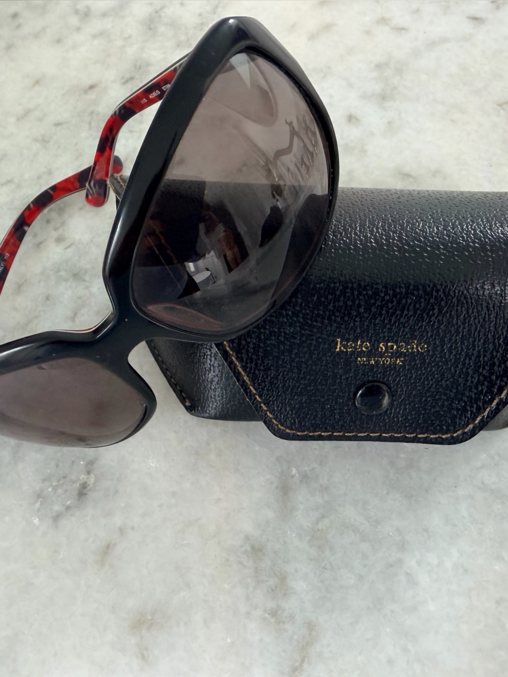 kate spade Black Front Sunglasses with Tortoiseshell Red Temples